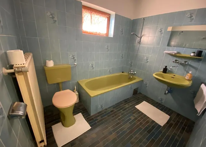 Japaner Haus בית נופש *